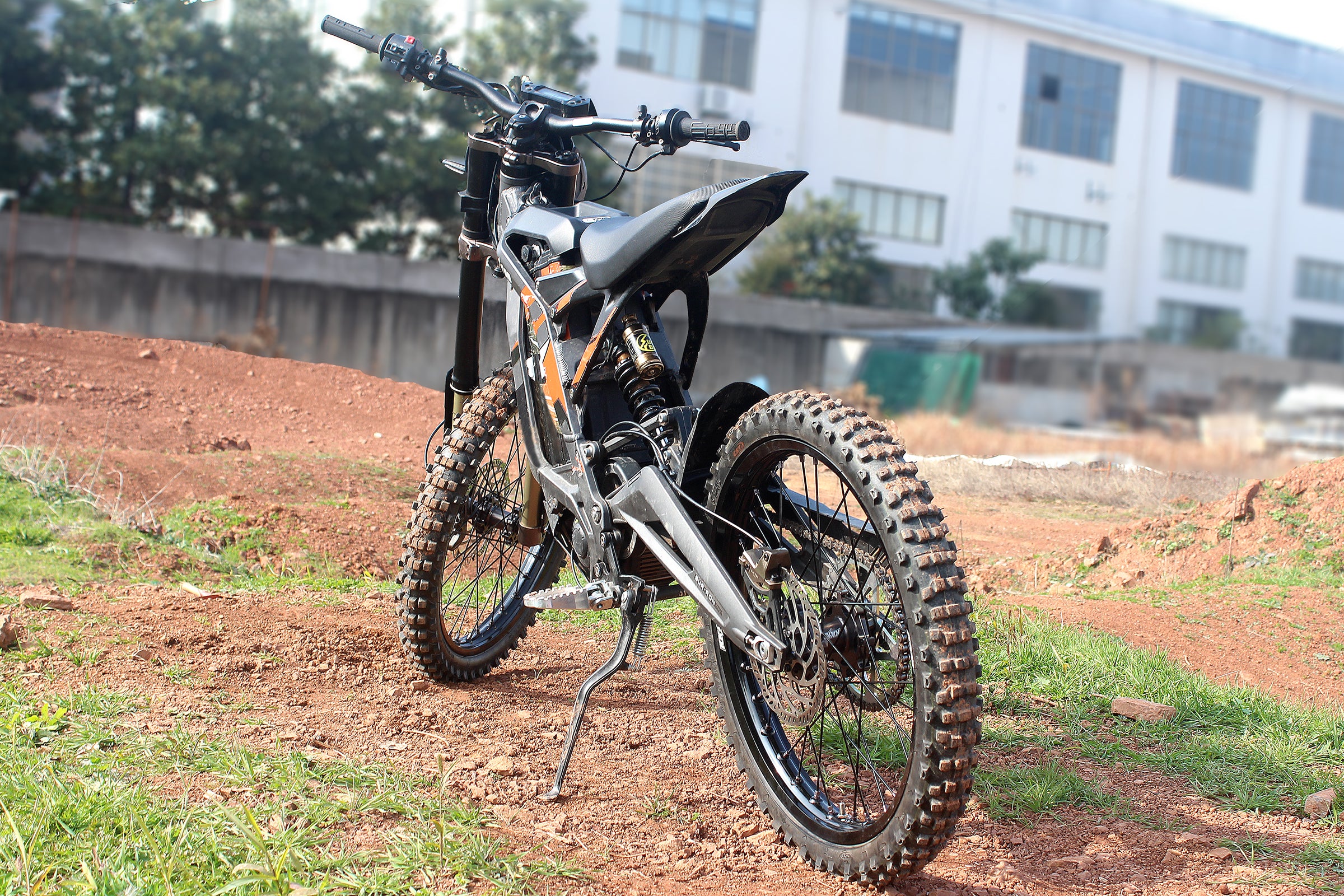 US Stock KKE 1.4*19" & 1.6*19" CNC Electric Spoke Wheels Rims For SurRon Light Bee-X 2019-2023 Titanium - Image 3