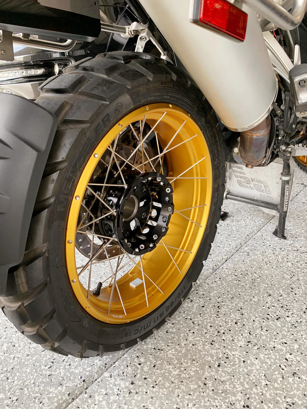 VMX 19" 17" Tubeless Wheels For BMW R1200GS R1200GS Adventure 2013-2020 Black Hub & Gold Rim - Image 9